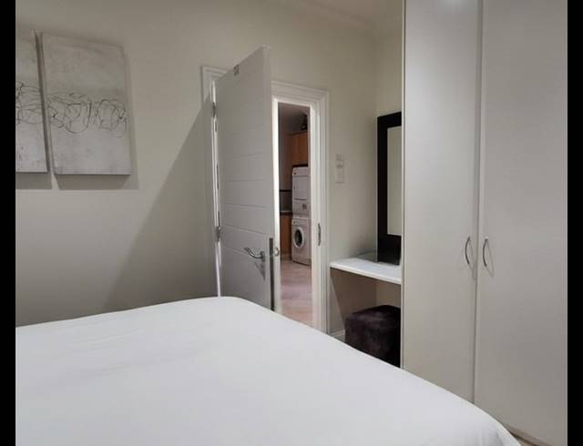 2 BEDROOM APARTMENT TO LET IN UMHLANGA CENTRAL